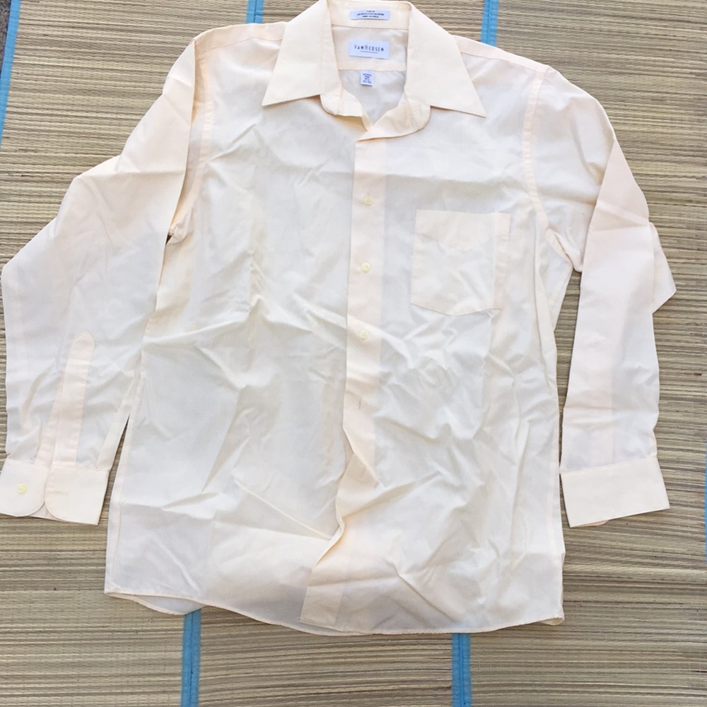 Van Heusen Poplin Wrinkle Free Button Up Shirt